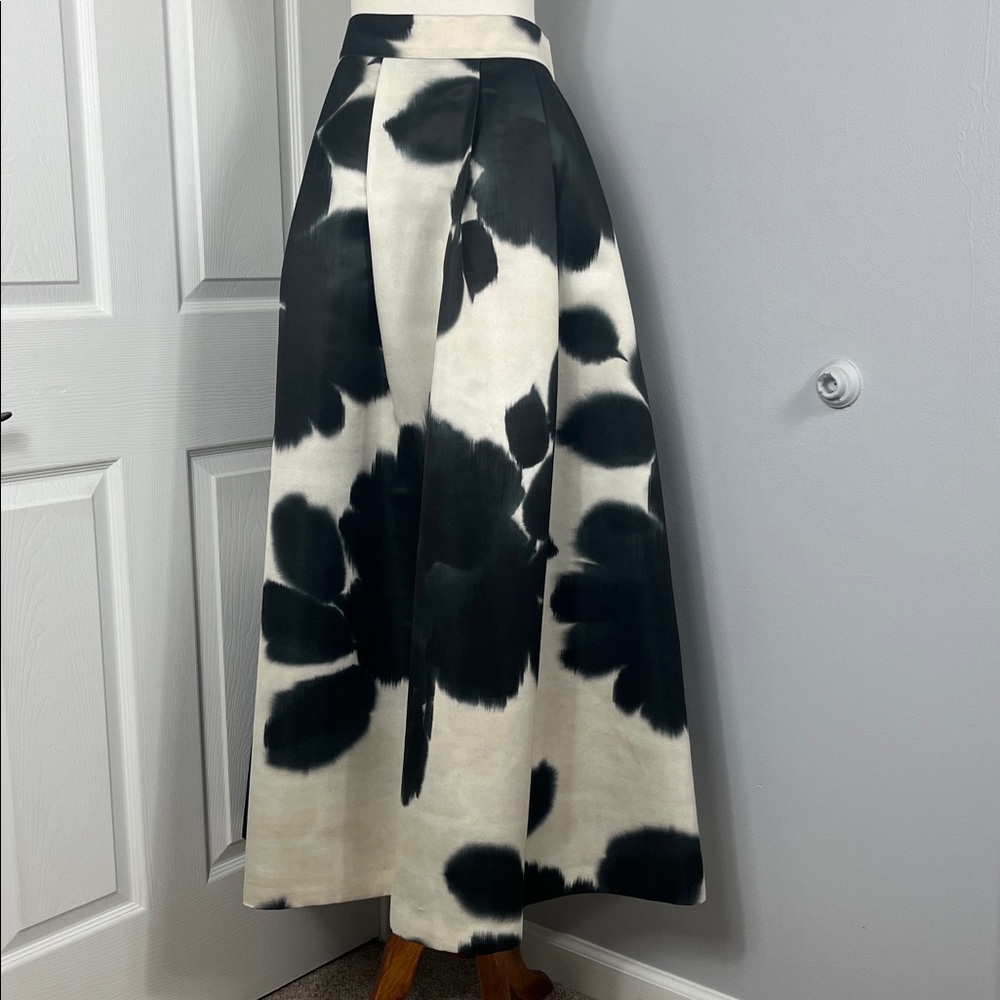 Brooks Brothers Floral A-Line Maxi Skirt in Twill - Picture 8 of 14